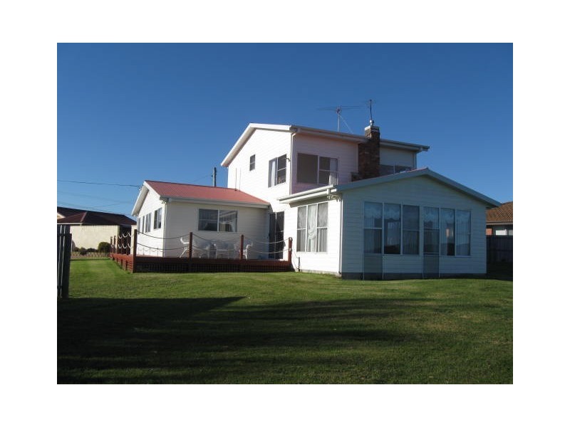 103-105 Low Head Road, George Town TAS 7253