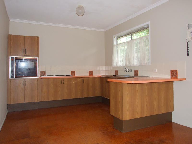 19 Parakeet Street, Birkdale QLD 4159