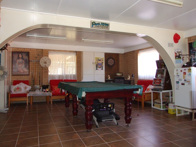 9 Maud Street, Birkdale QLD 4159