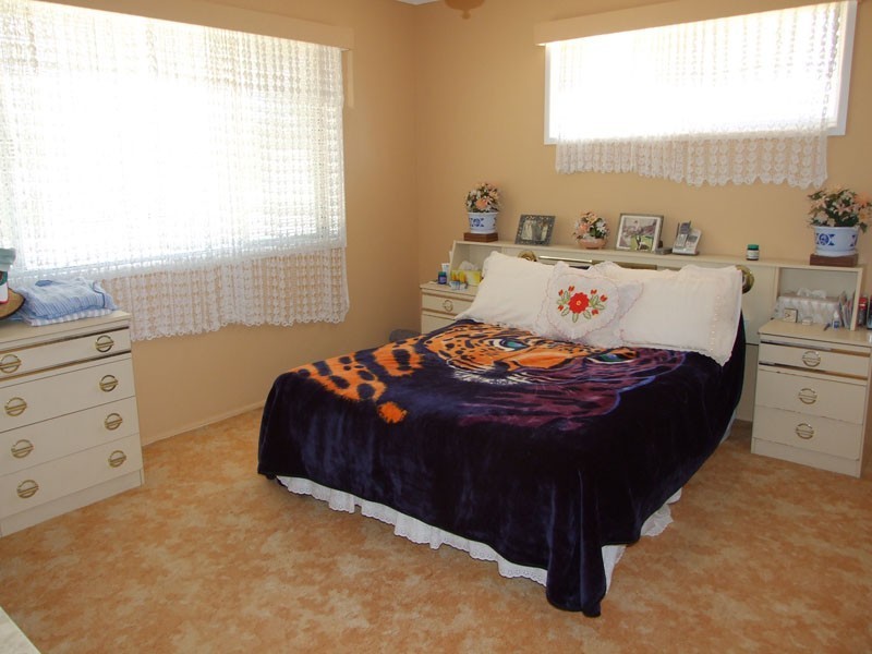 9 Maud Street, Birkdale QLD 4159