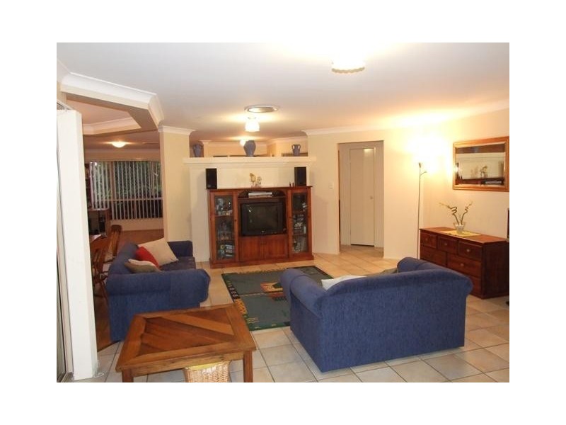 3 Trent Cct, Alexandra Hills QLD 4161