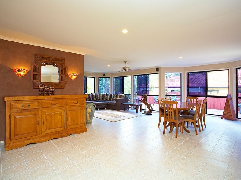 83 Silvara Cct, Capalaba QLD 4157