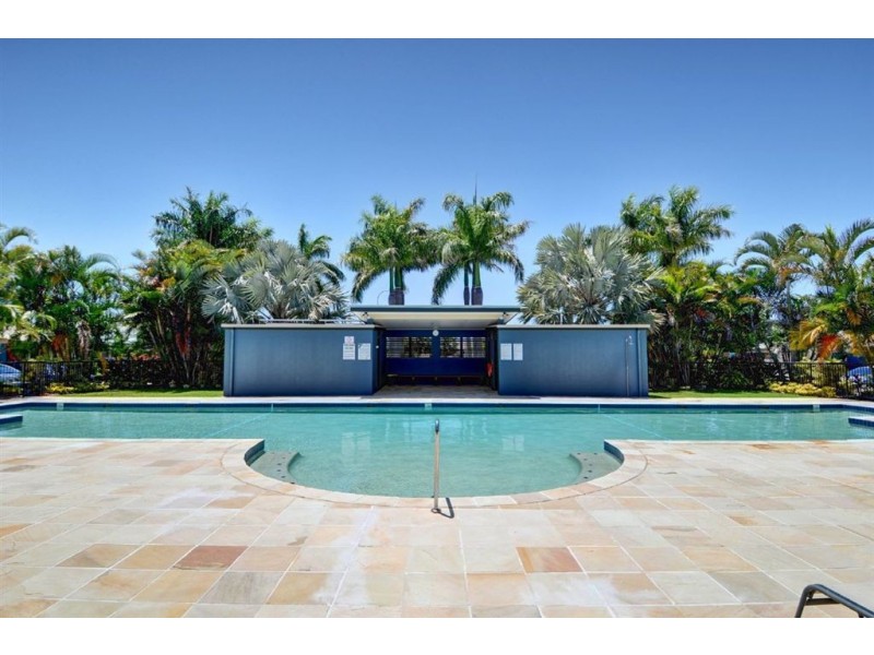 143/2 Grand Parade, Kawana Island QLD 4575