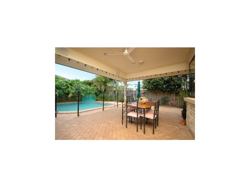 374 Finnegan Drive, North Lakes QLD 4509