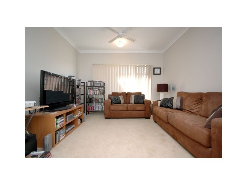 17 Silkpod Court, North Lakes QLD 4509