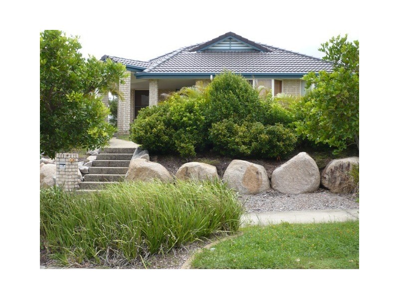 261 Southerden Drive, North Lakes QLD 4509