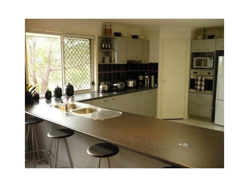 261 Southerden Drive, North Lakes QLD 4509