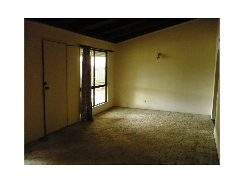 47 Redwood Court, Kallangur QLD 4503