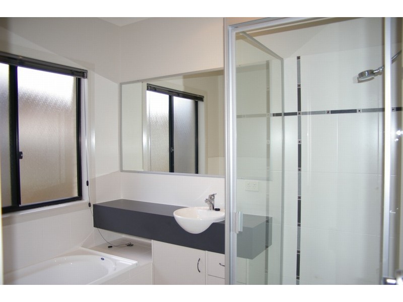 9 Satinash Court, North Lakes QLD 4509