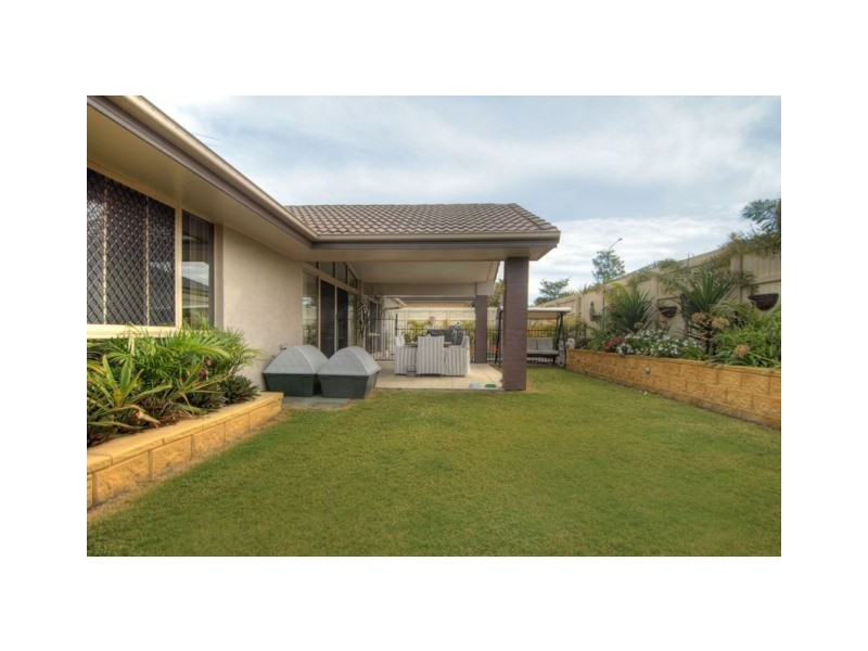 25 Saffron Court, North Lakes QLD 4509