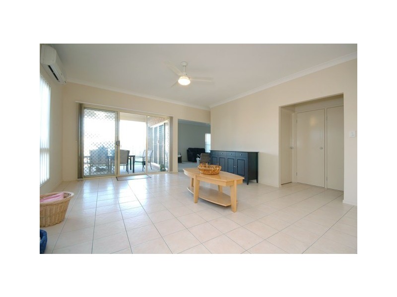 522 Kurrajong Circuit, North Lakes QLD 4509
