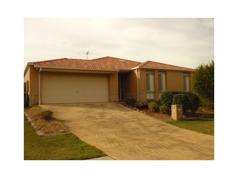 8 Vermilion Avenue, Griffin QLD 4503