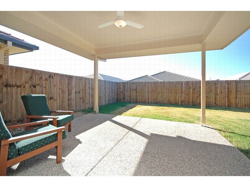 11 Elkhorn Court, North Lakes QLD 4509