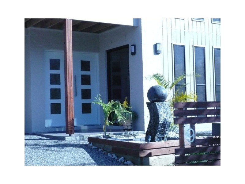 9 Whitebeech Court, North Lakes QLD 4509