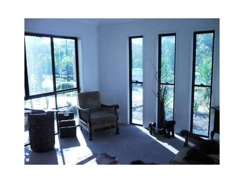 9 Whitebeech Court, North Lakes QLD 4509