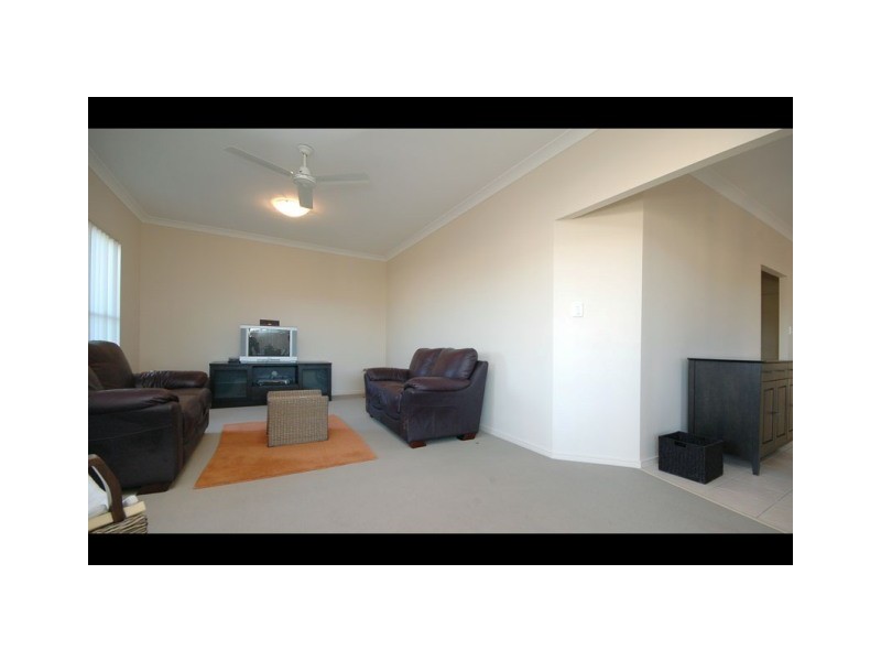 37 Kurrajong Circuit, North Lakes QLD 4509