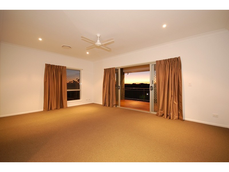 107 Riley Court, North Lakes QLD 4509