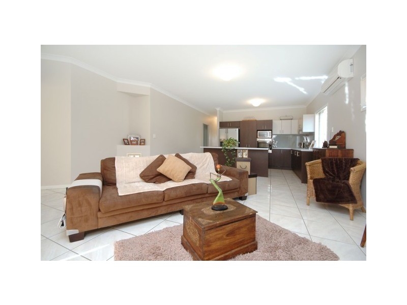 4 Elkhorn Court, North Lakes QLD 4509