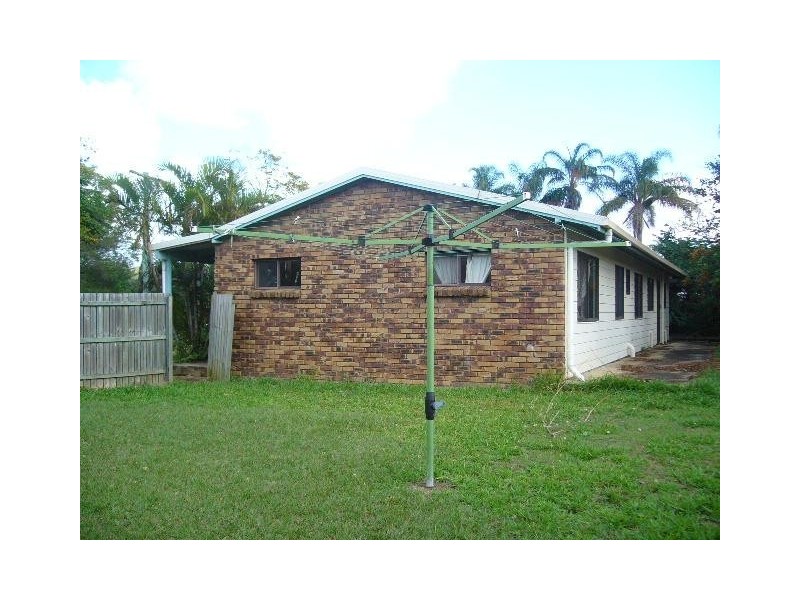 5 Redwood Court, Kallangur QLD 4503