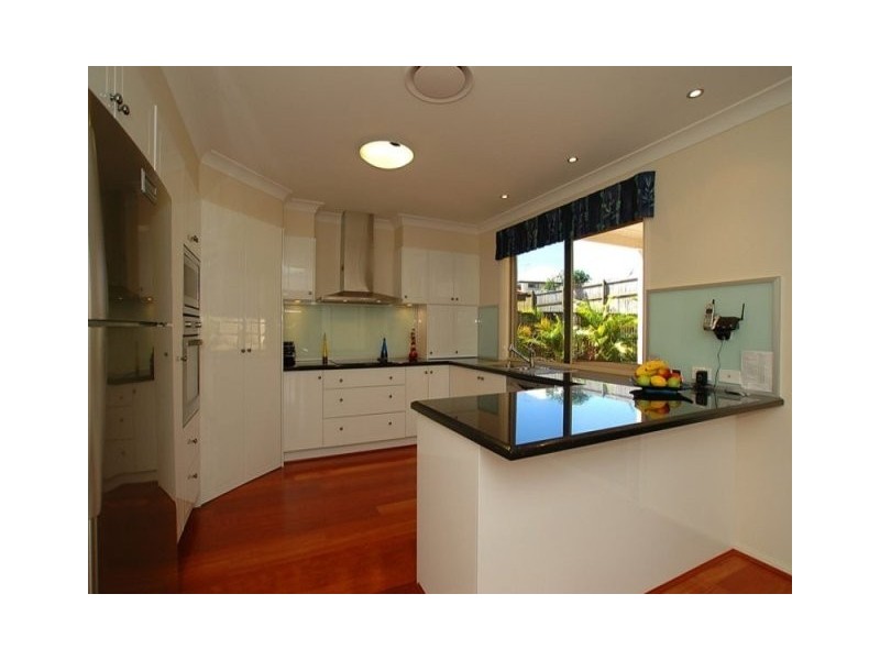 10 Darter Close, North Lakes QLD 4509