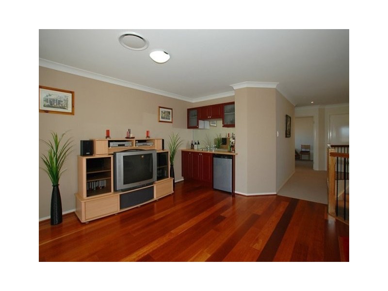 10 Darter Close, North Lakes QLD 4509