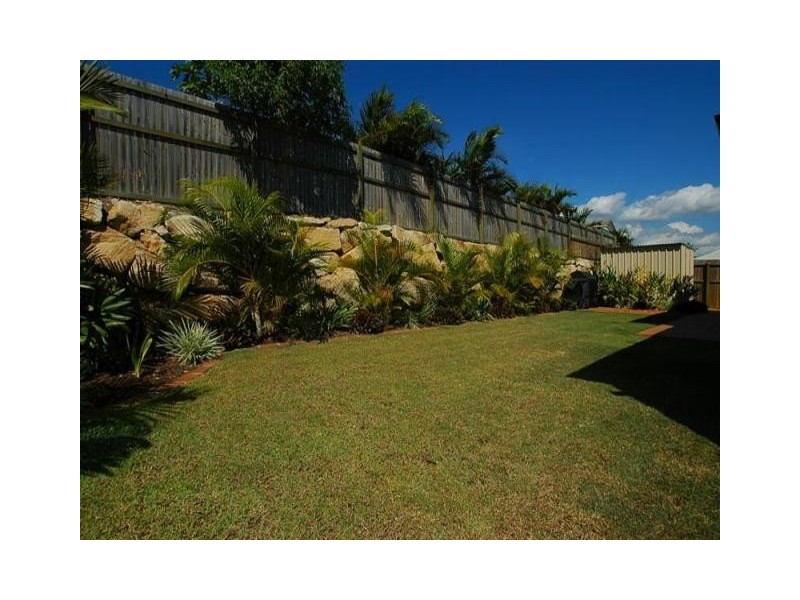10 Darter Close, North Lakes QLD 4509