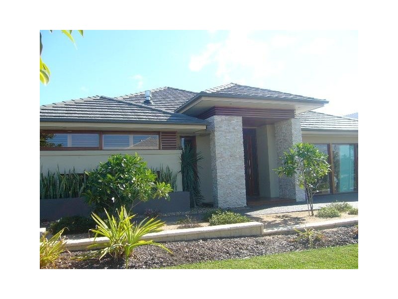 17 Elkington Circuit, North Lakes QLD 4509