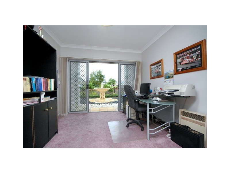 9 Northquarter Drive, Murrumba Downs QLD 4503