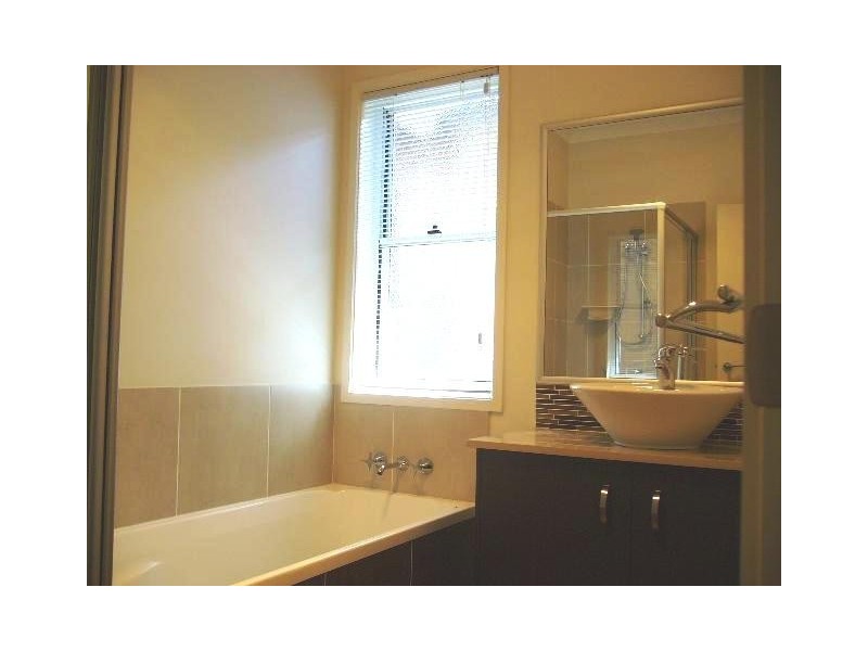 10 Eaton Close, North Lakes QLD 4509