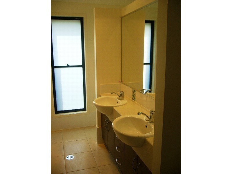 7 Waterway Crescent, Murrumba Downs QLD 4503