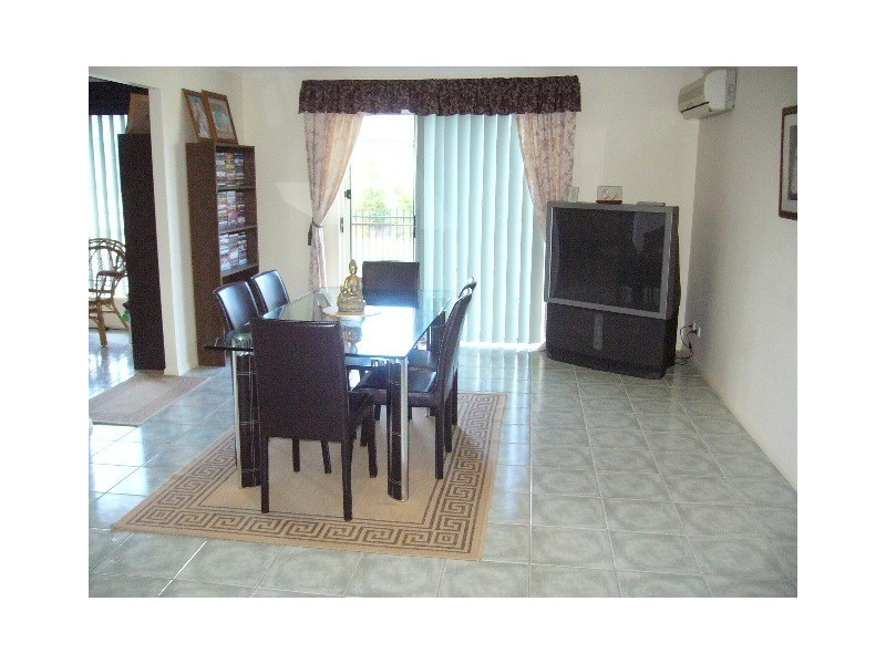 24 Byfield Street, North Lakes QLD 4509