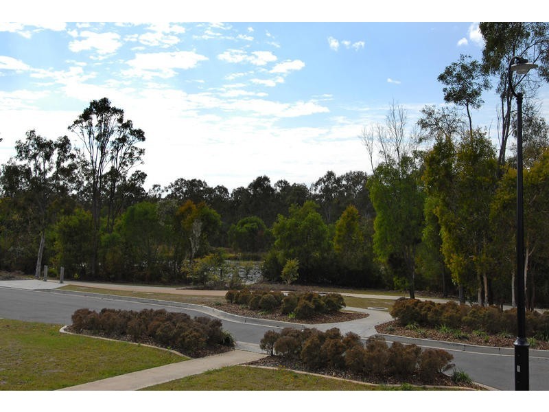 30 Whitecedar Circuit, North Lakes QLD 4509