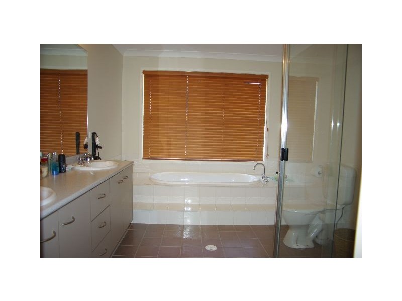 19 Mercury Parade, Mango Hill QLD 4509