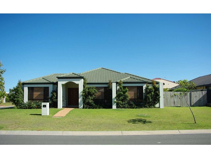 15 Sandpiper Avenue, North Lakes QLD 4509