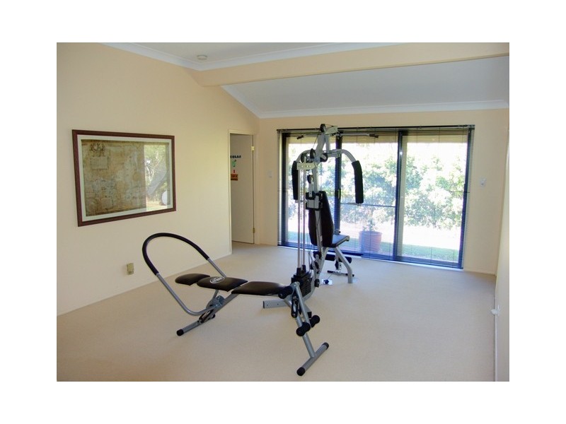 16 Pelican Close, Mango Hill QLD 4509