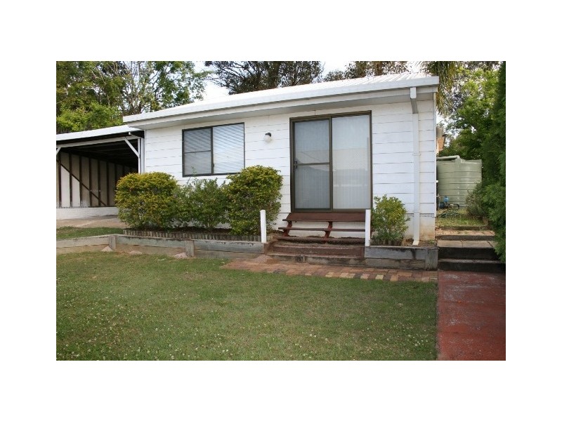 98 Miller Street, Chermside QLD 4032