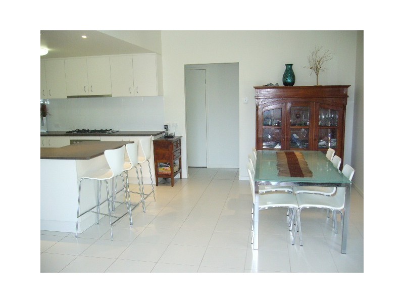 8 Fantail Crescent, Mango Hill QLD 4509