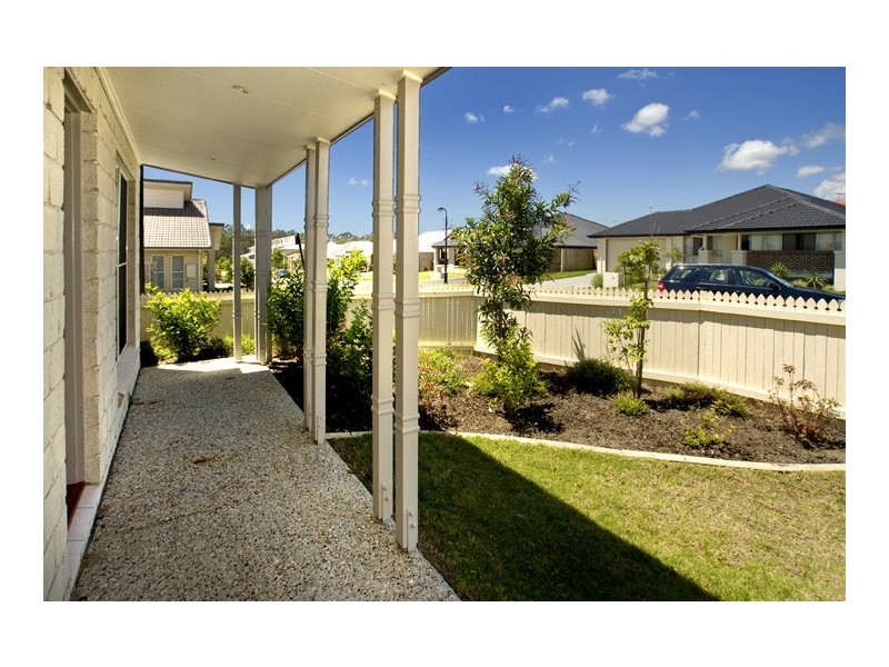 9 Pandorea Circuit, North Lakes QLD 4509