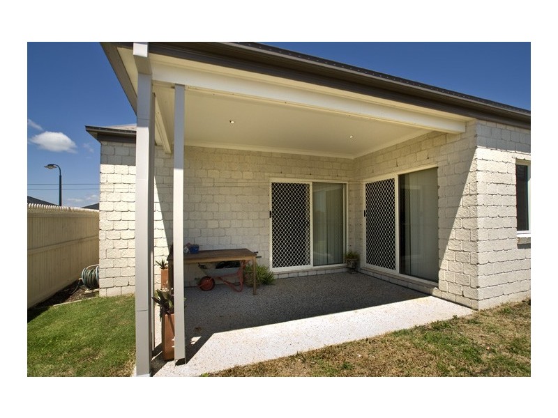 9 Pandorea Circuit, North Lakes QLD 4509