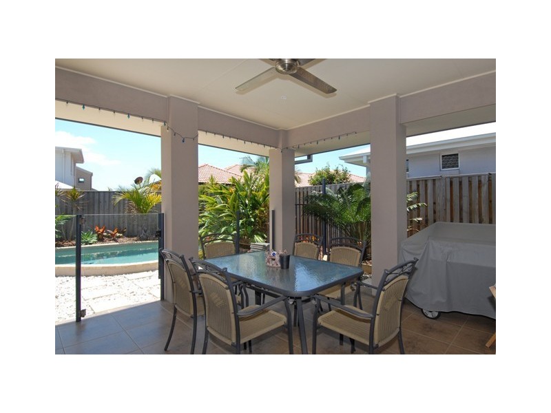 20 Thomson Close, North Lakes QLD 4509