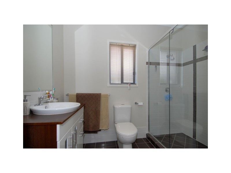 20 Thomson Close, North Lakes QLD 4509