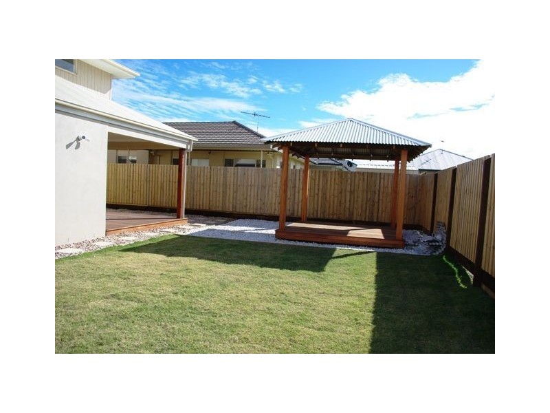 37 Langer Circuit, North Lakes QLD 4509