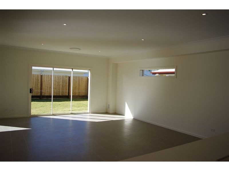 37 Langer Circuit, North Lakes QLD 4509