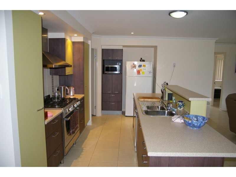 38 Creekside Drive, Narangba QLD 4504