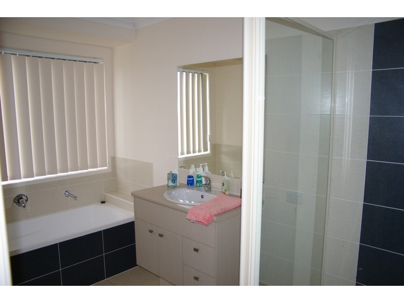 38 Creekside Drive, Narangba QLD 4504