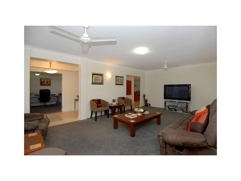 16 Satinash Court, North Lakes QLD 4509