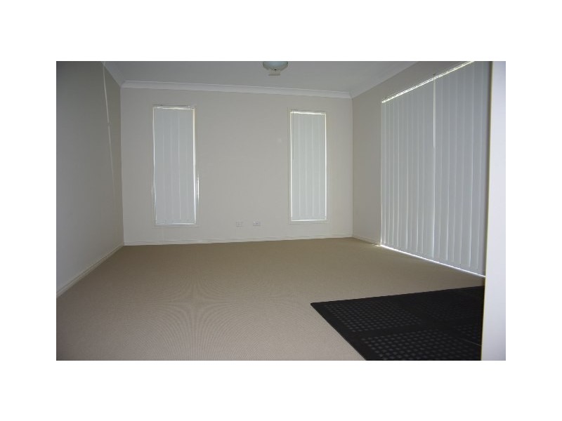 8 Yamba Close, Fitzgibbon QLD 4018