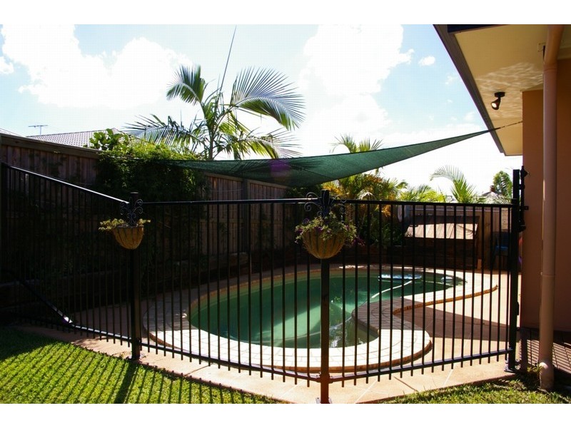 1 Appleby Close, North Lakes QLD 4509