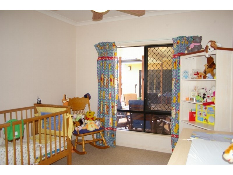 1 Appleby Close, North Lakes QLD 4509