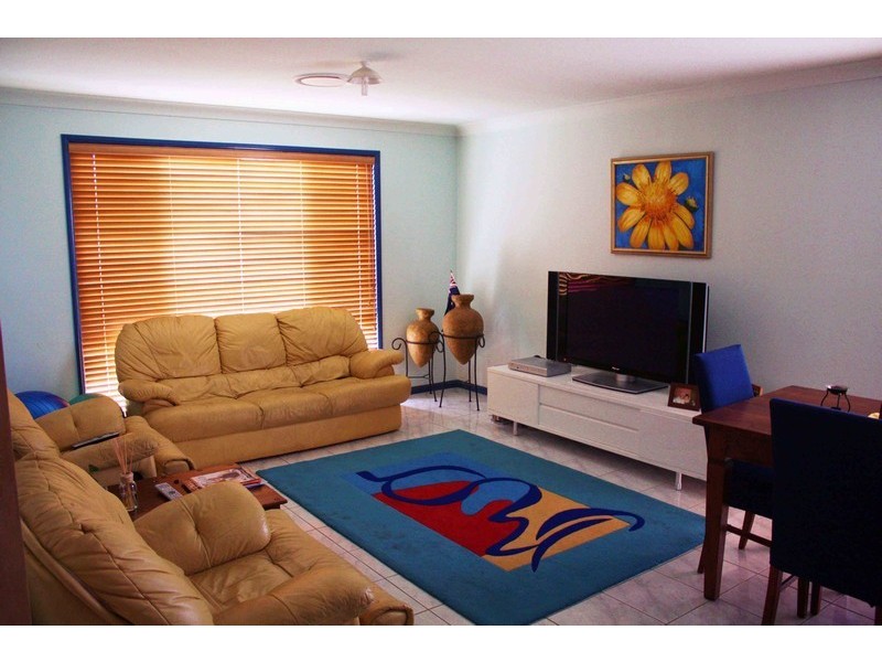 5 Chilton Crescent, North Lakes QLD 4509